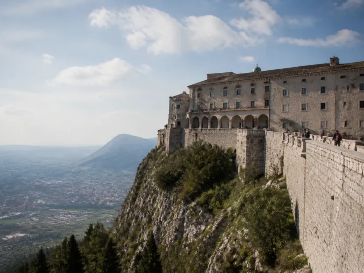 Monte Cassino, bătălia care a deschis drumul spre Roma