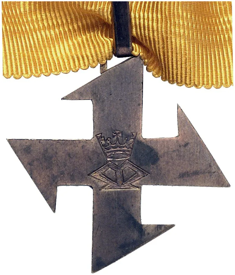 Ordinul „Crucea Regina Maria”
